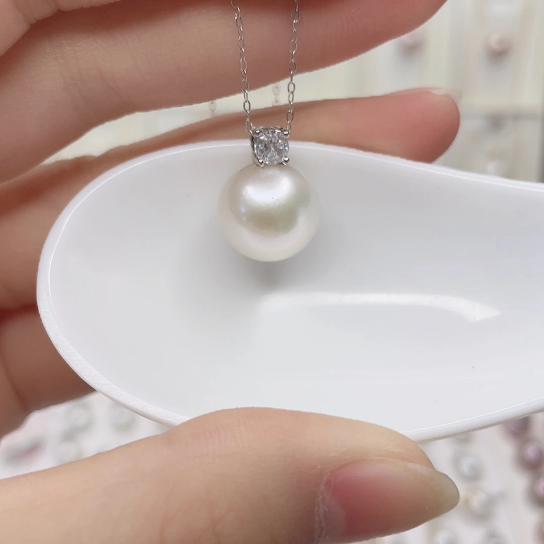 淡水珍珠吊坠(赠链)合金