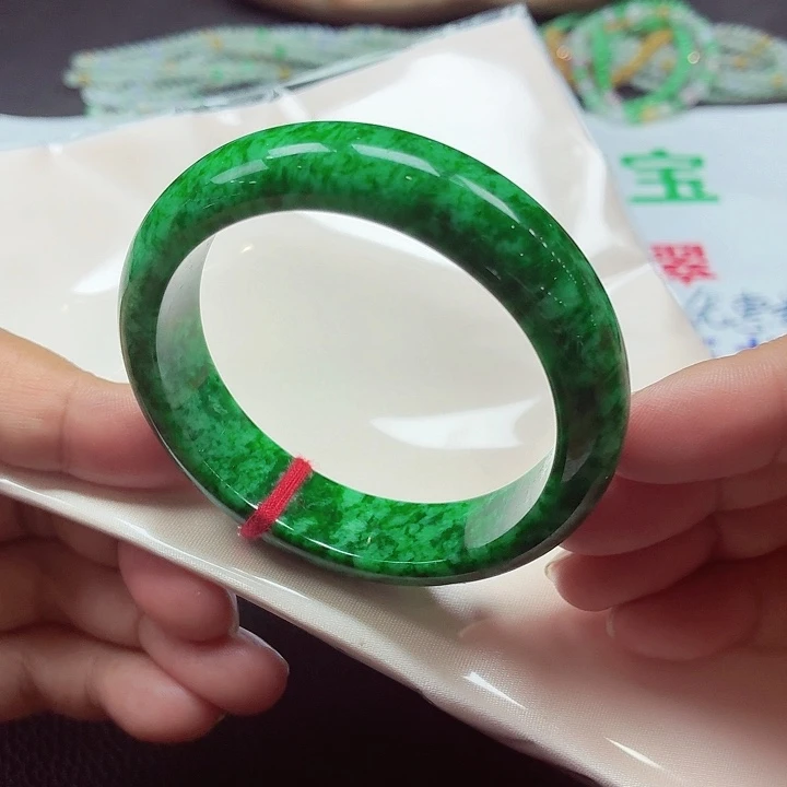 翡翠未镶嵌手镯天然缅甸A货翡翠