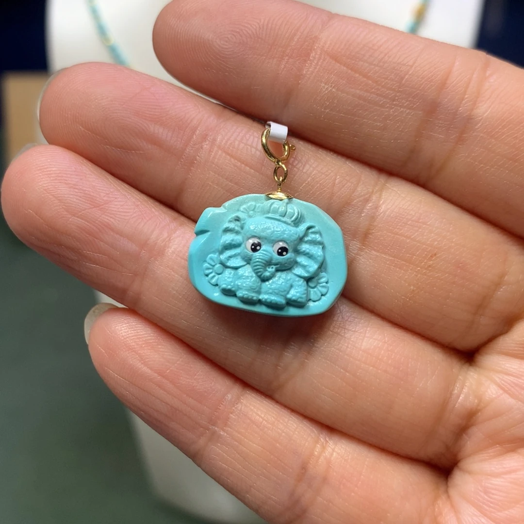 18K金镶嵌绿松石挂件