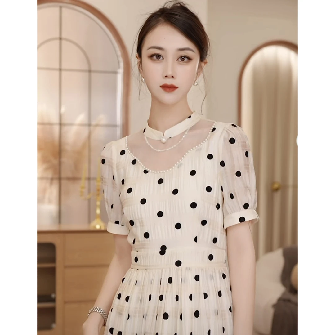 【梦梦&GERTCOREL】艺术旅途  黑色波点钉珠气质连衣裙CC242L1178