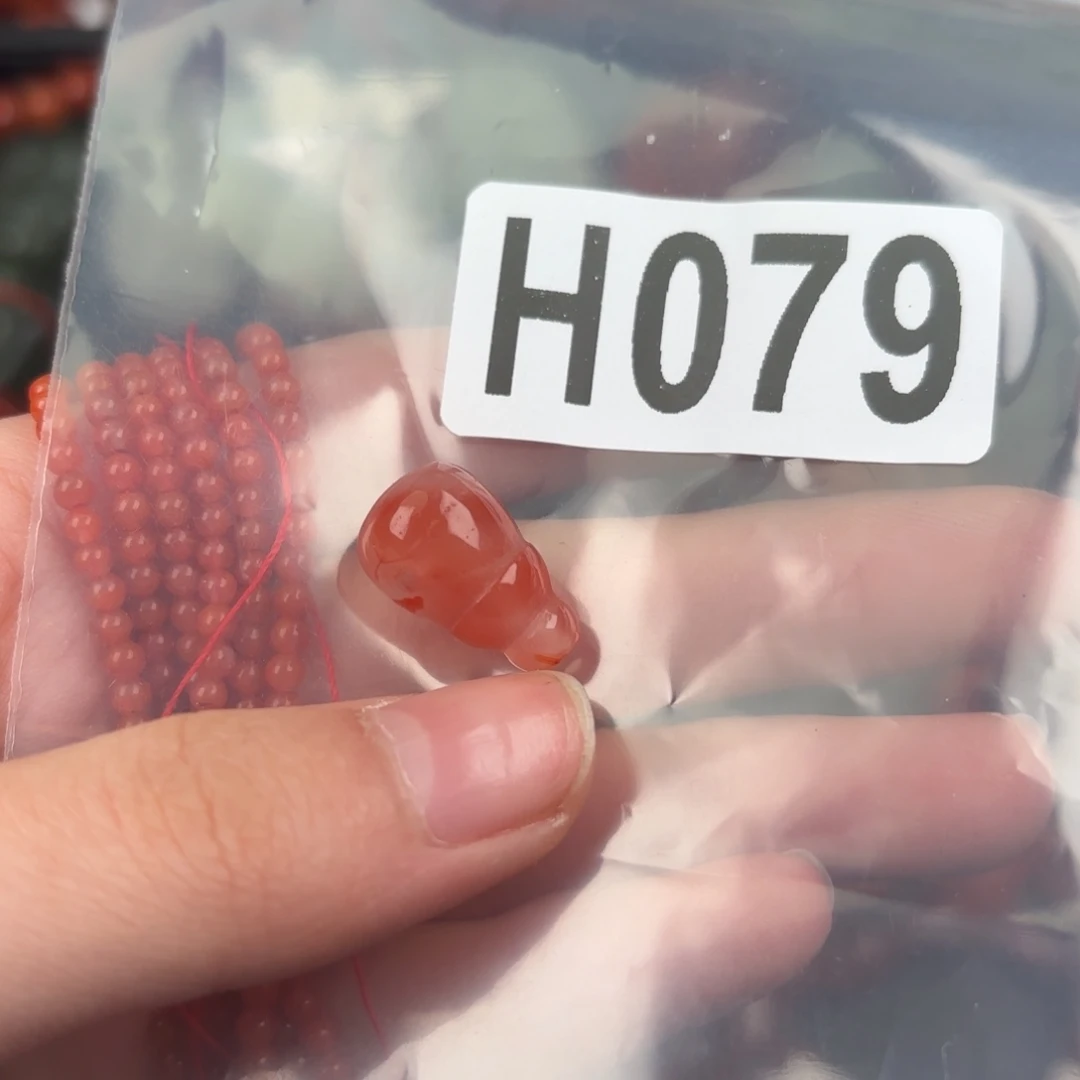 南红玛瑙珠宝奇石未镶嵌春*