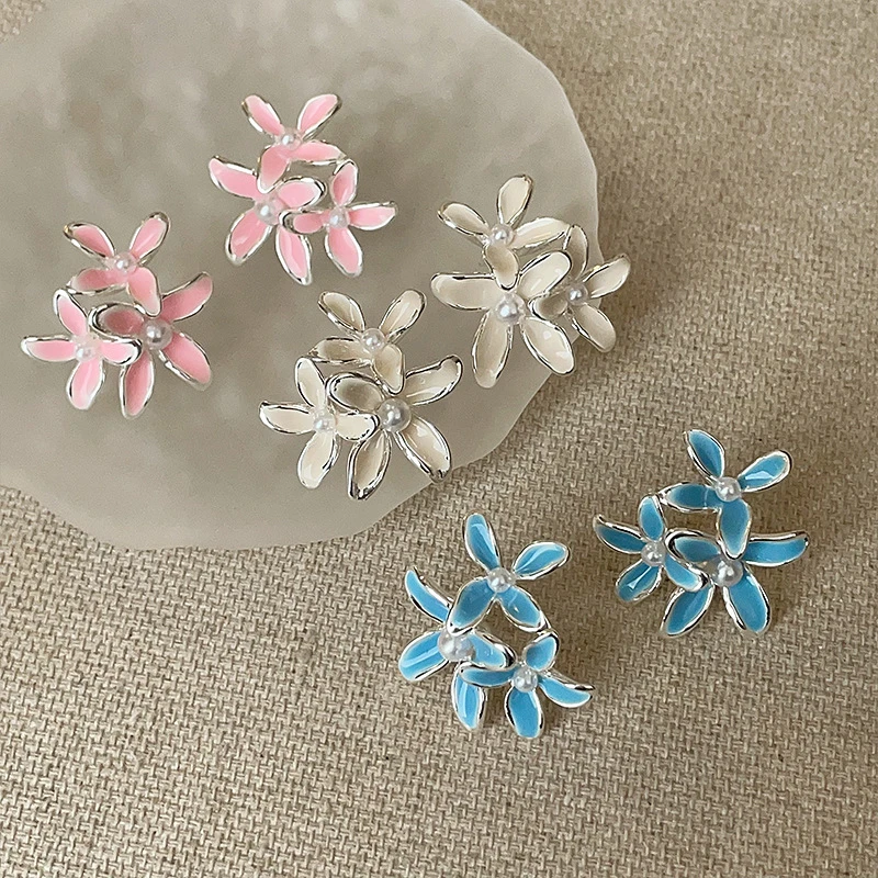 铜合金耳饰 简约清新滴油花朵珍珠耳钉女高级感个性气质甜美时尚