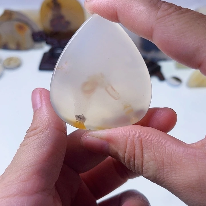 【闪购商品】玛瑙/玉髓未镶嵌珠宝半成品