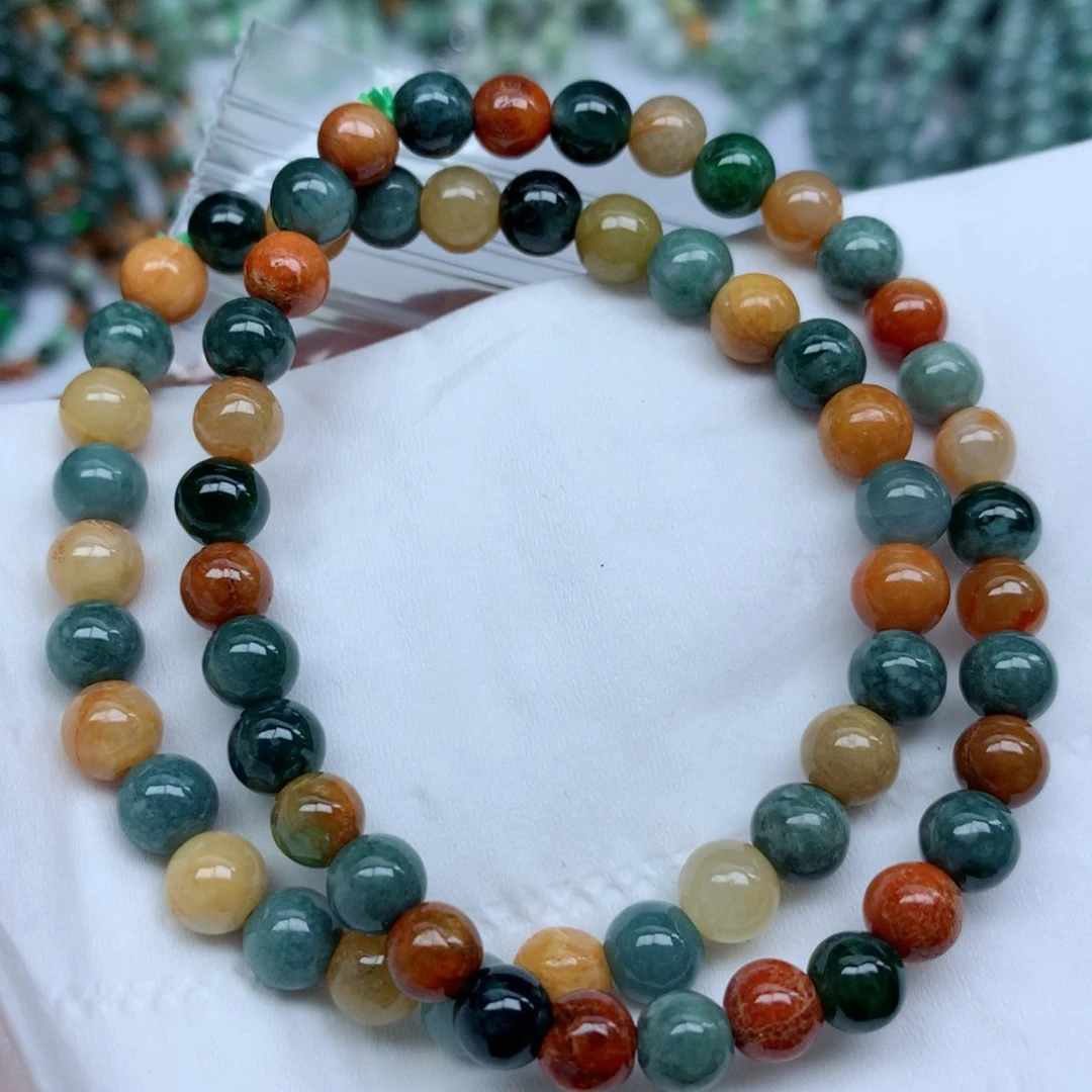 翡翠颈饰未镶嵌手串