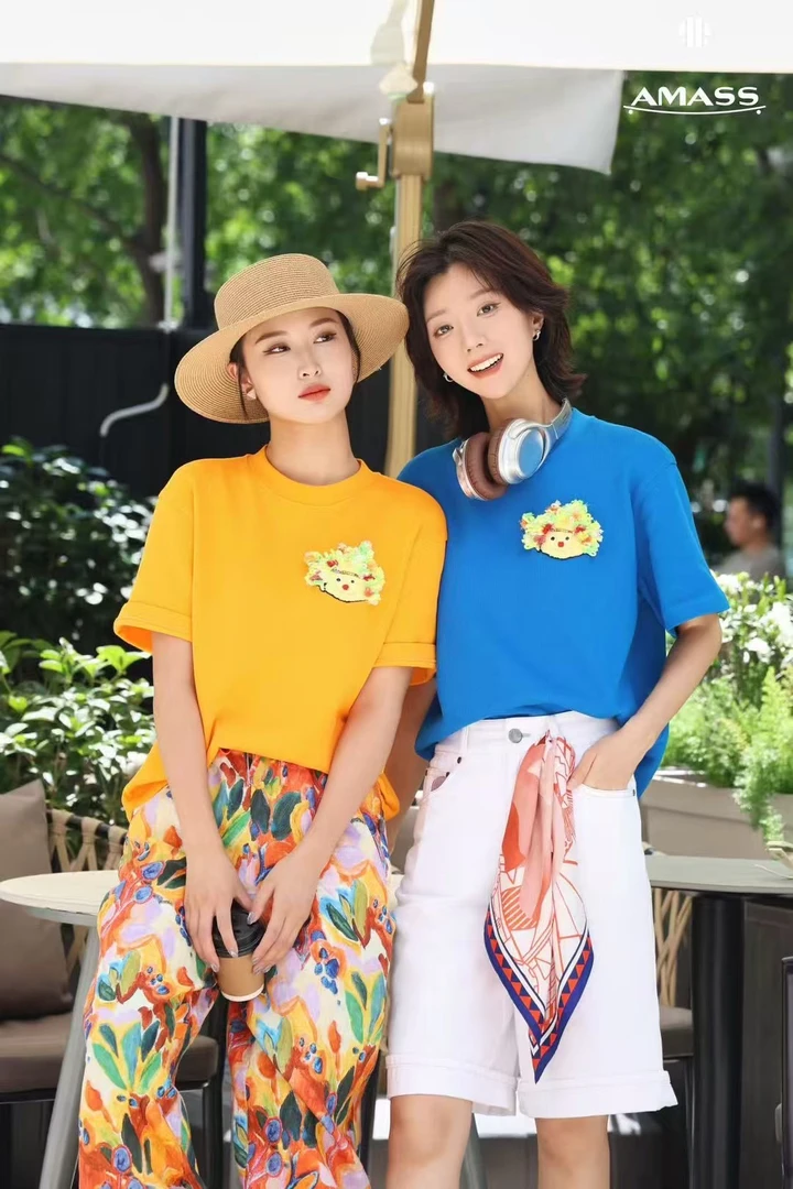 商场同款休闲造型质感胸前口袋亮片钉珠设计圆领T恤530088女