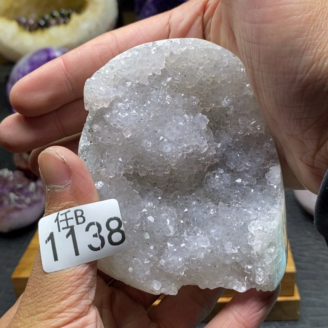 水晶大型摆件（非配饰）未镶嵌