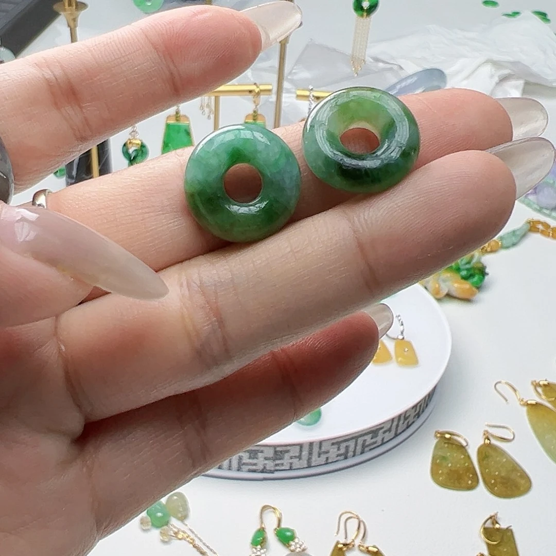 翡翠耳饰未镶嵌天然缅甸A货翡翠