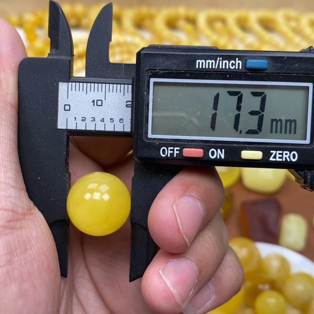 琥珀未镶嵌珠宝奇石胶皮料