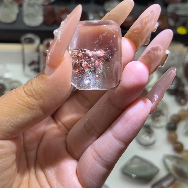 未镶嵌吊坠(赠链)水晶