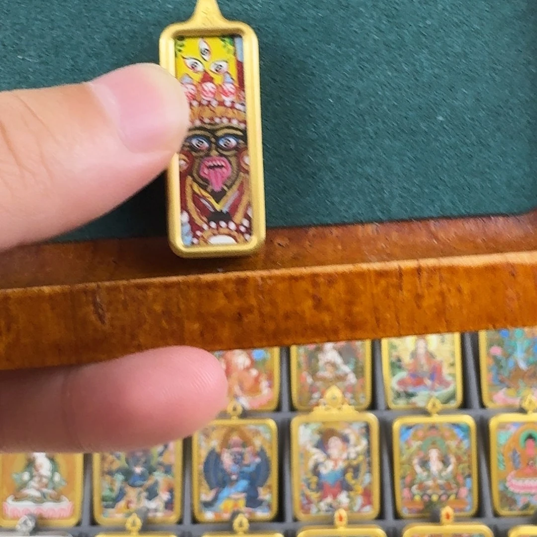 长***膜吊坠纯手绘扎基拉姆小金条唐卡