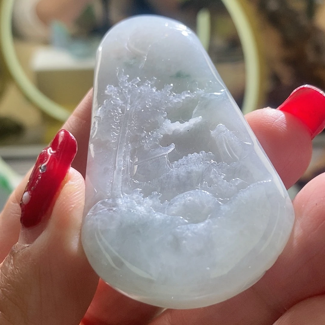 【闪购商品】翡翠颈饰未镶嵌山水