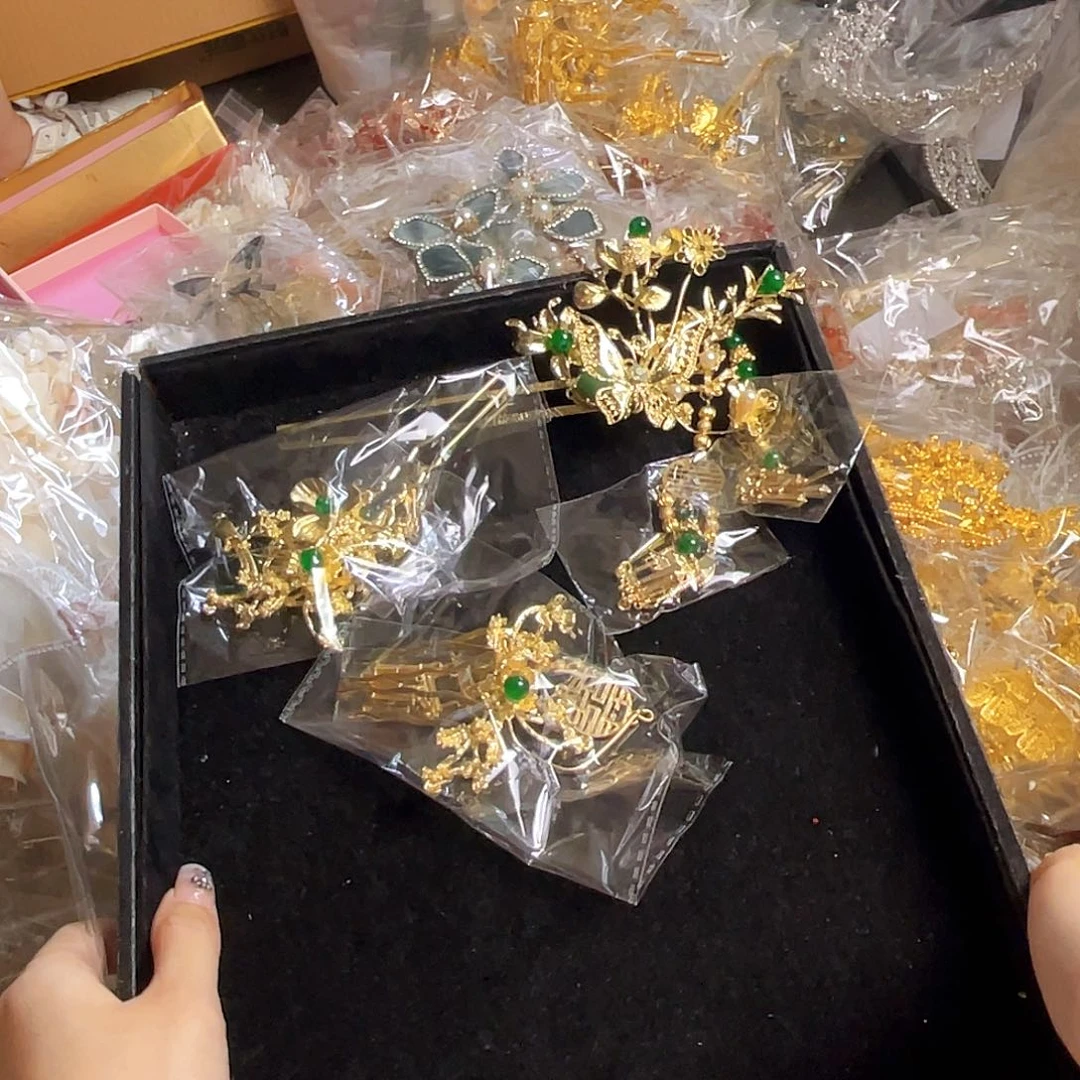 混合材质新娘秀禾头饰不退不换不售后默认微瑕