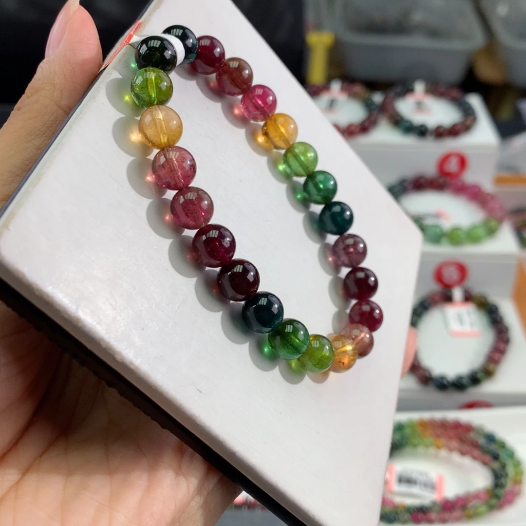 手链碧玺未镶嵌     8.3mm。