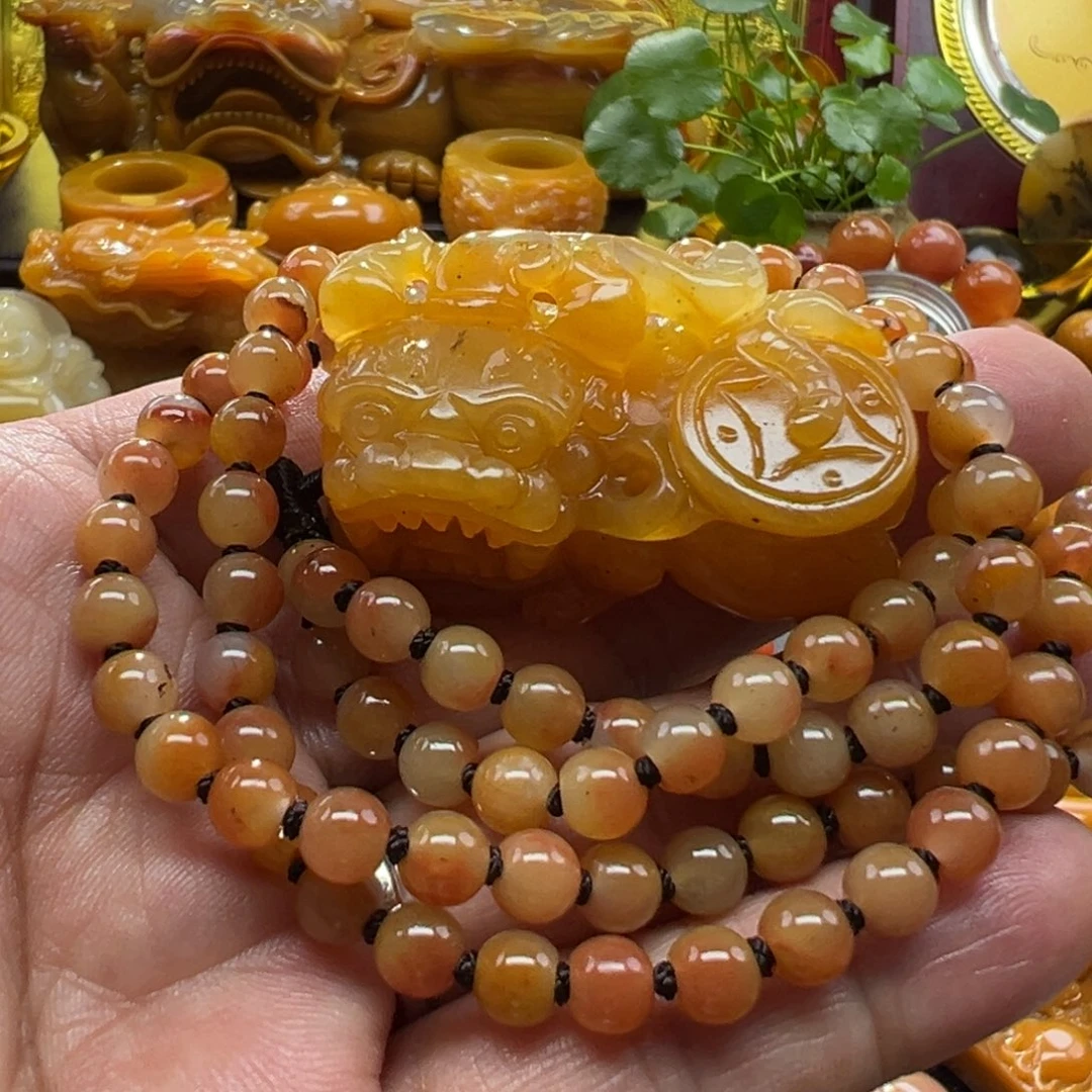 石英质玉未镶嵌颈饰