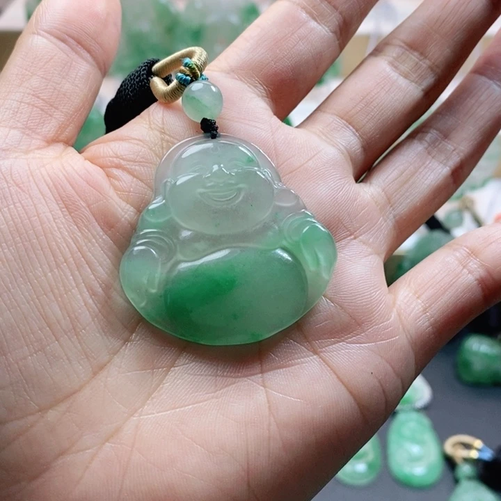 颈饰未镶嵌石英质玉豪*非洲翠