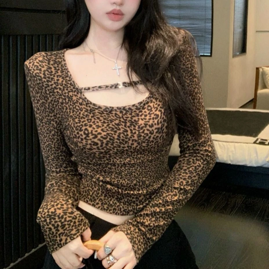 纯欲辣妹性感豹纹U领长袖上衣女设计感修身显身材长袖T恤女打底衫