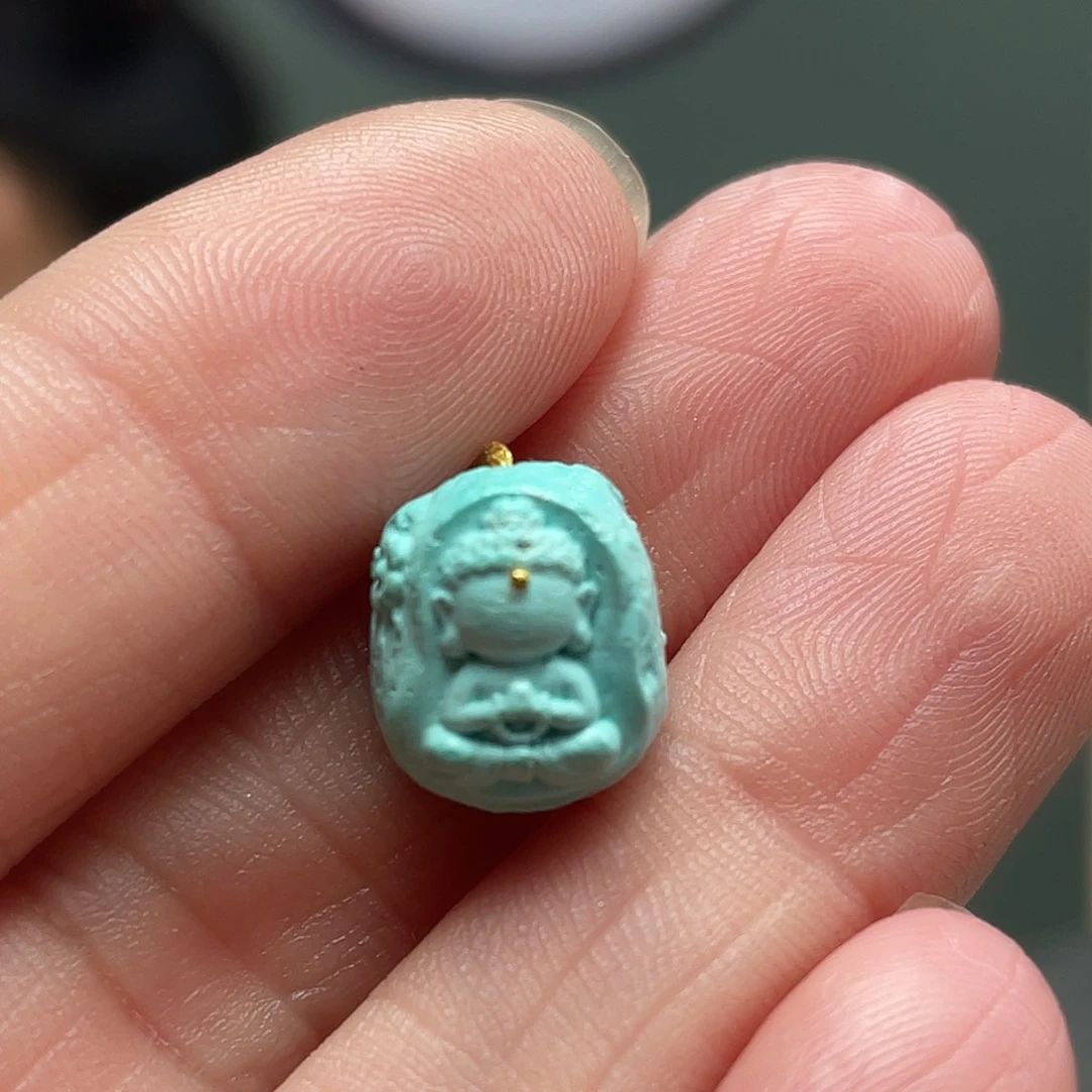 绿松石未镶嵌颈饰