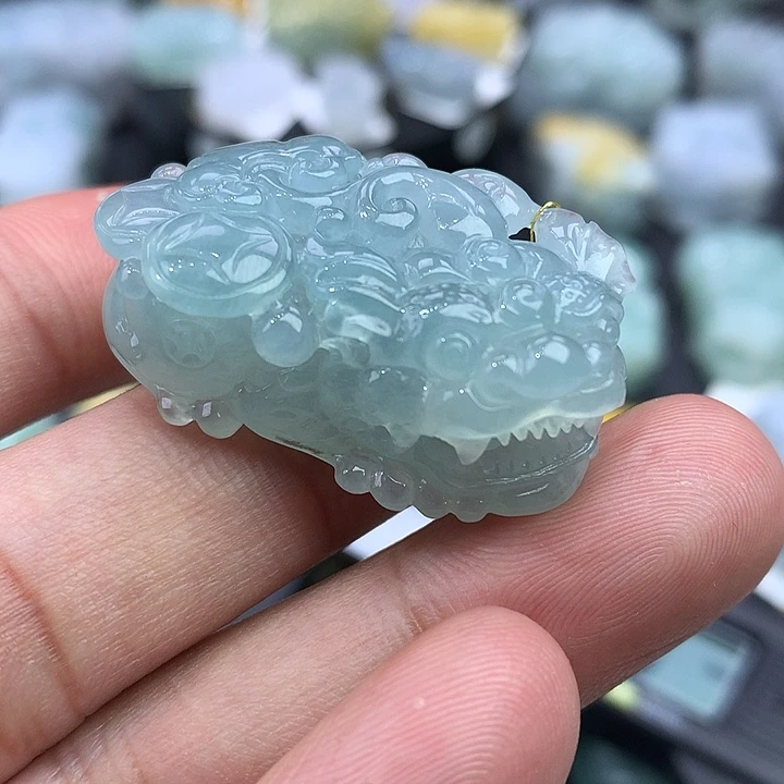 翡翠未镶嵌颈饰07 天然缅甸翡翠貔貅吊坠