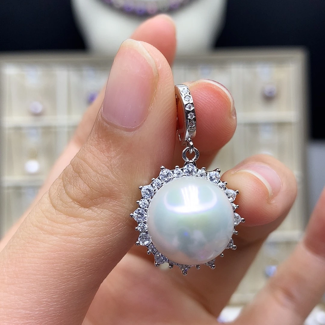 淡水珍珠合金颈饰