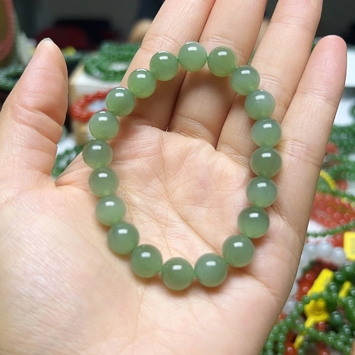 和田玉（碧玉）未镶嵌手链