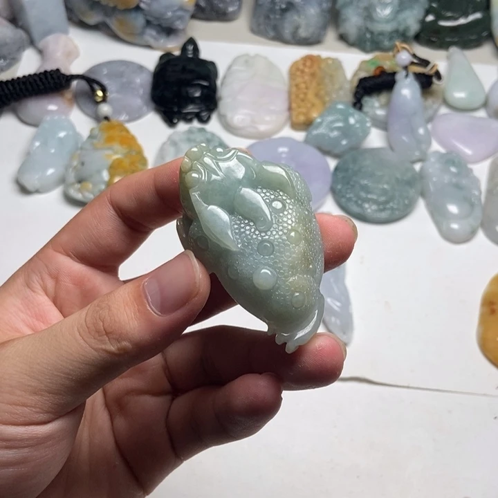 未镶嵌定制翡翠金蟾31