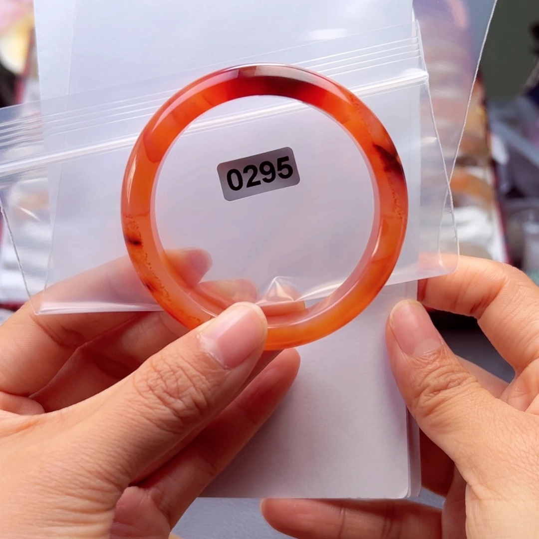 玛瑙/玉髓手镯未镶嵌琪**妈