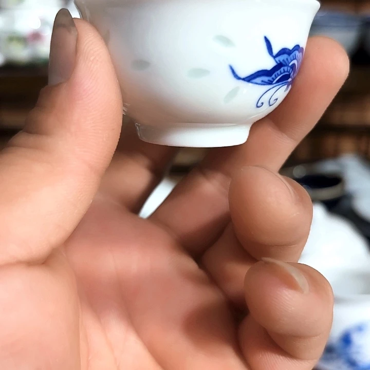 景德镇陶瓷小茶杯