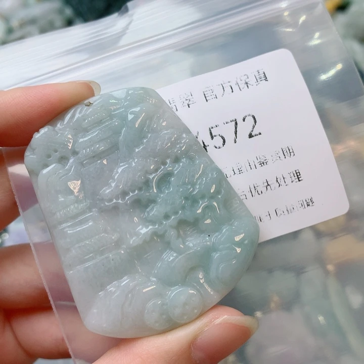 翡翠未镶嵌吊坠(不含链)翡翠