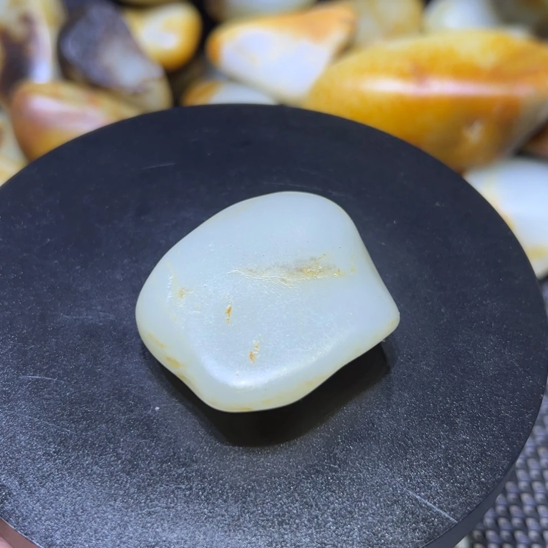 和田玉（子料）未镶嵌颈饰69克