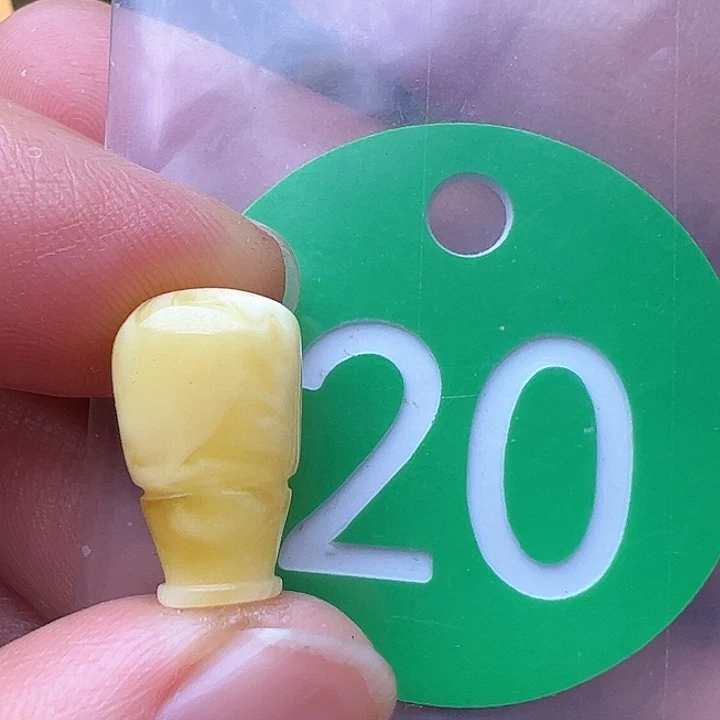 蜜蜡裸石未镶嵌花粉9.4m m