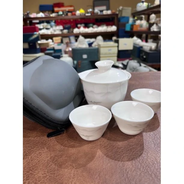 324水墨风山水旅行茶具一壶三杯