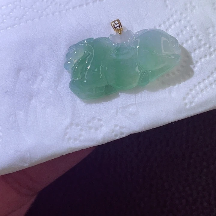 未镶嵌定制翡翠翡翠
