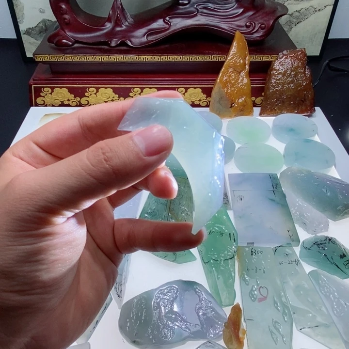 定制翡翠未镶嵌天然翡翠
