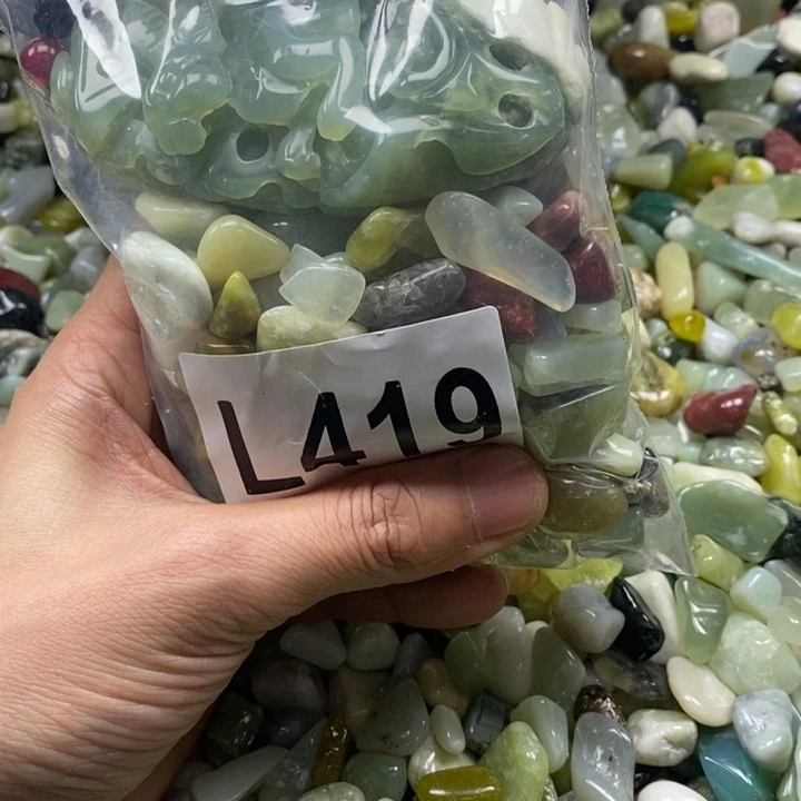 蛇纹石玉鱼缸石未镶嵌