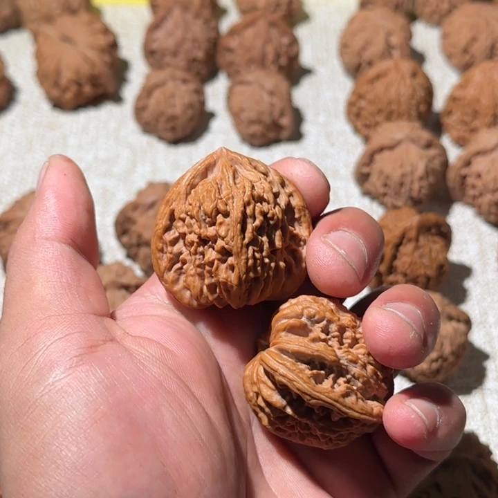 假***i吊坠猴头核桃四座楼