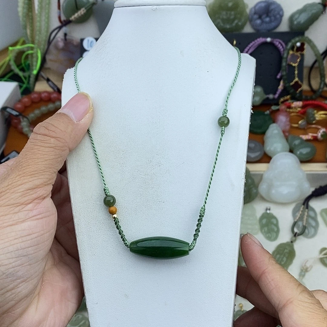 和田玉未镶嵌吊坠(不含链)