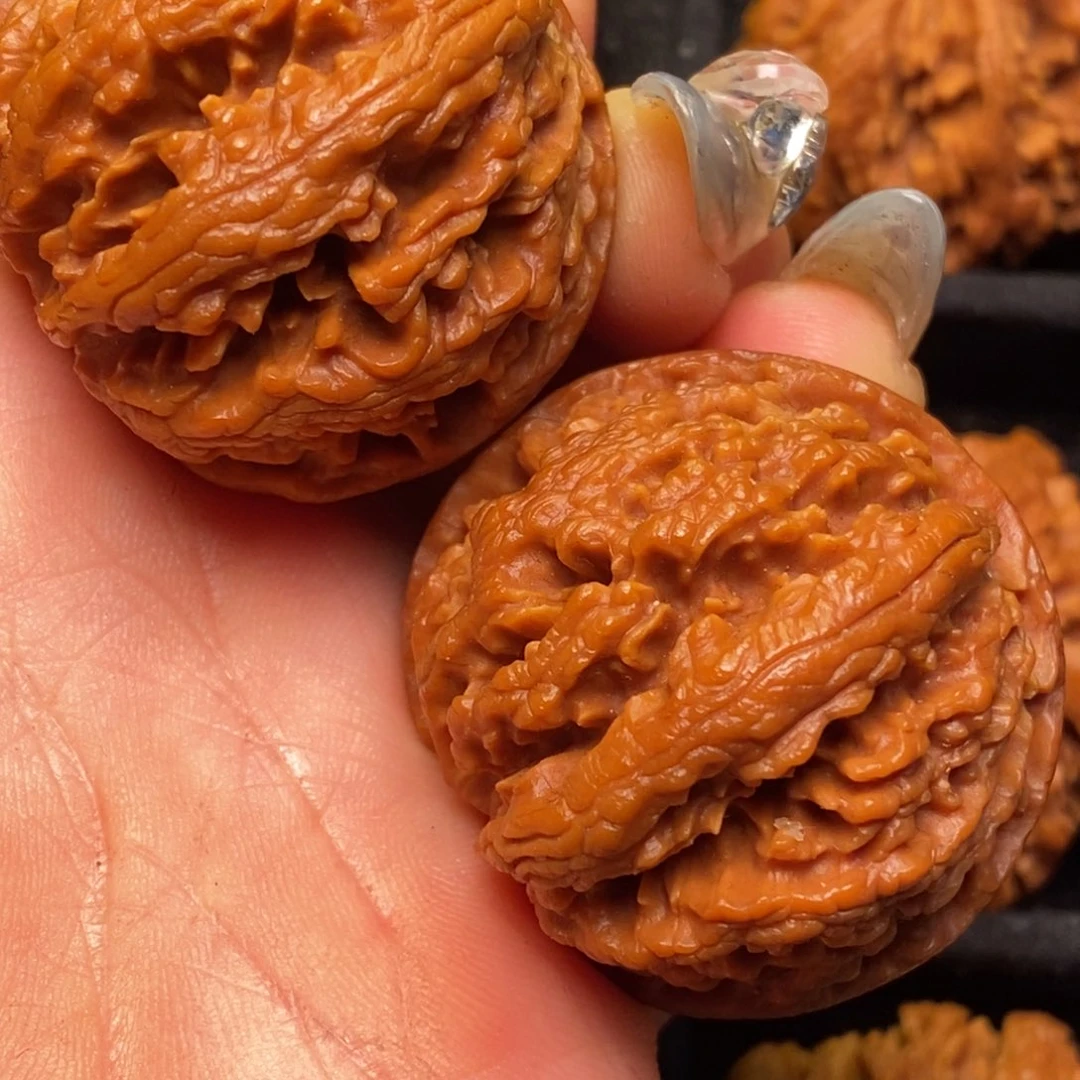 文玩核桃吊坠秦岭山脉核桃