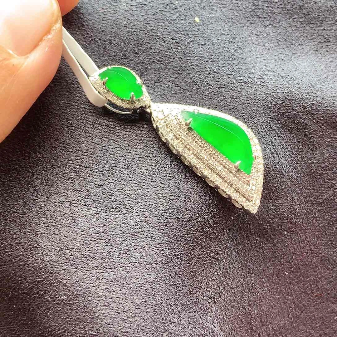 翡翠颈饰18K金镶嵌上新