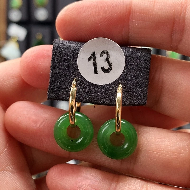 和田玉耳饰18K金镶嵌