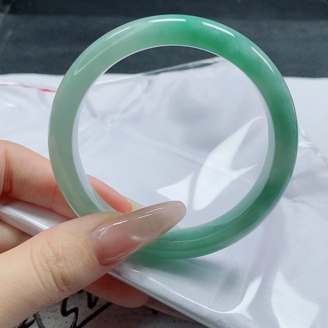 【闪购商品】未镶嵌手镯翡翠483号