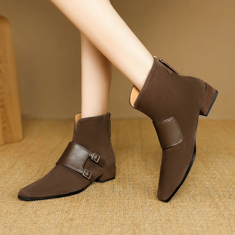 3cm~显瘦复古百搭方头低跟短靴女2025秋冬新款小方头低跟时装靴女