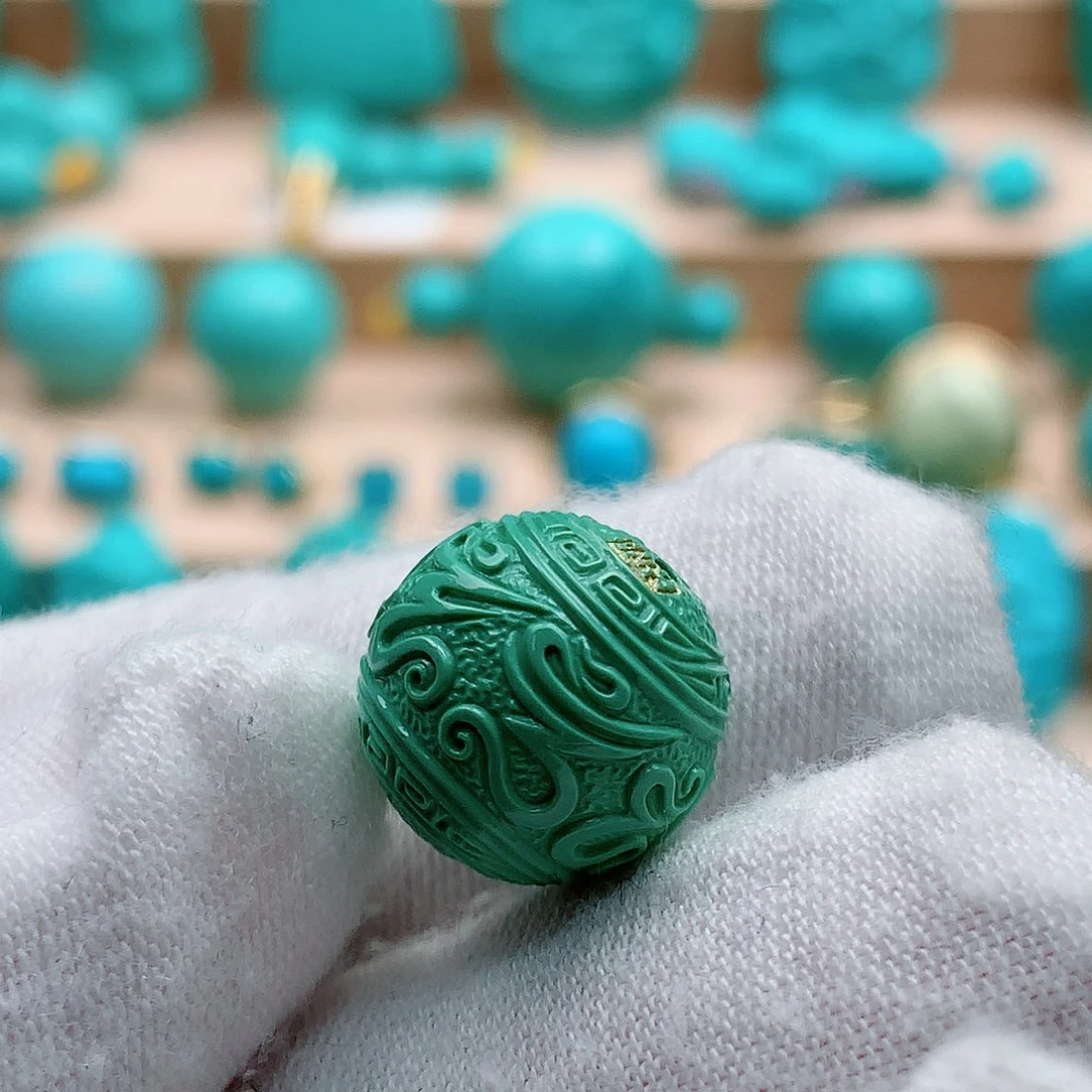 绿松石未镶嵌六字箴言