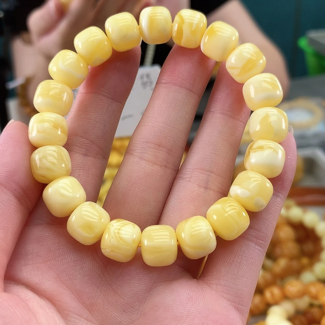 ღ***༄未镶嵌琥珀裸石妖花10.6