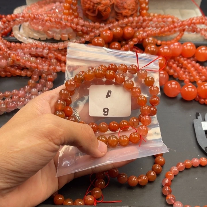 南红玛瑙未镶嵌多样性发货默认微瑕称重9mmx2