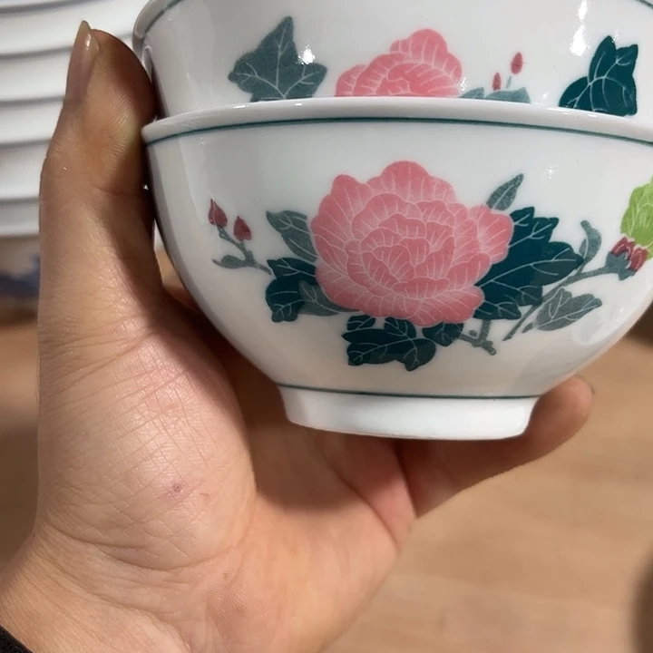 陶芙蓉花12公分，米饭碗两个