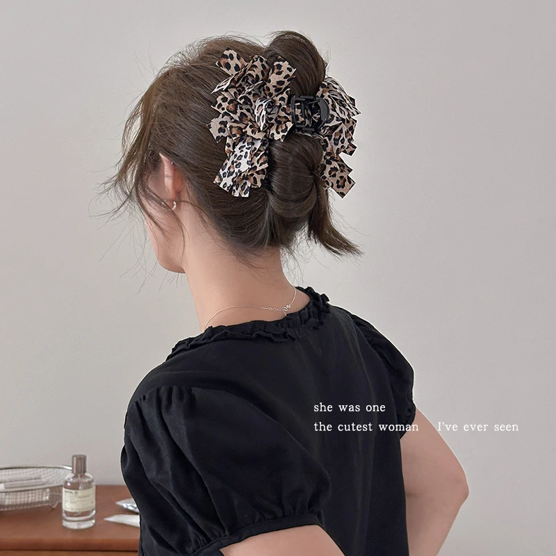 韩系豹纹蝴蝶结抓夹女高级感2025新款发夹后脑勺盘发鲨鱼夹子发卡