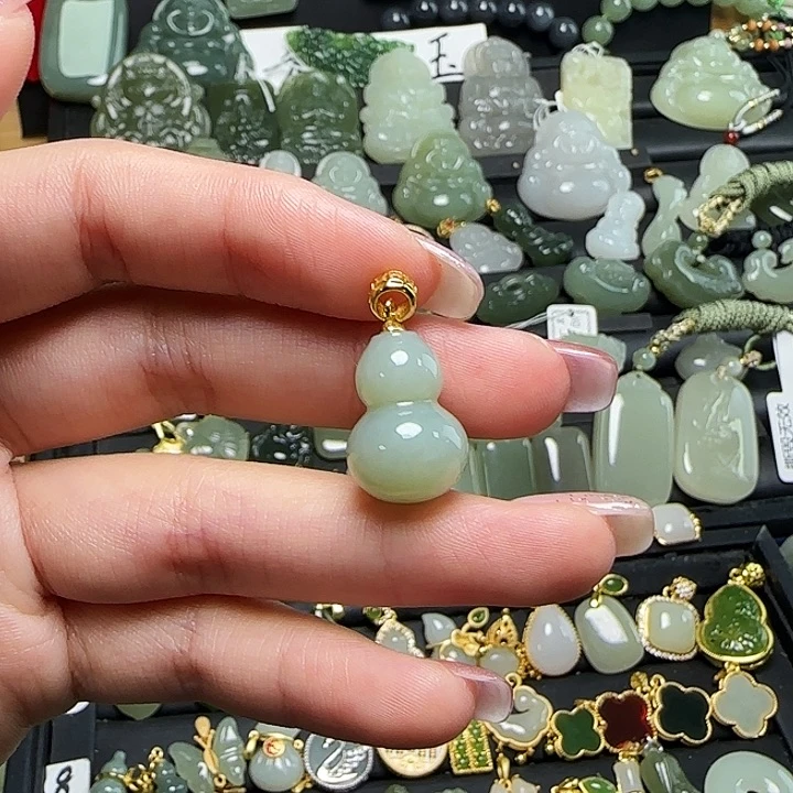 颈饰银S925镶嵌和田玉