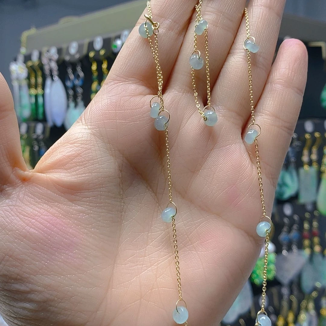 未镶嵌翡翠耳饰翡翠