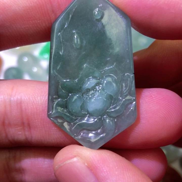 翡翠未镶嵌颈饰天然a货翡翠