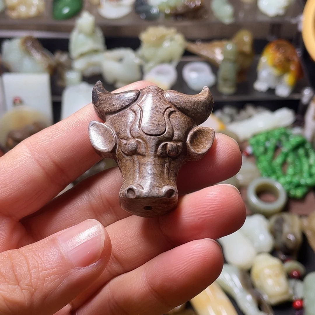 天***乐和田玉（糖玉）未镶嵌颈饰